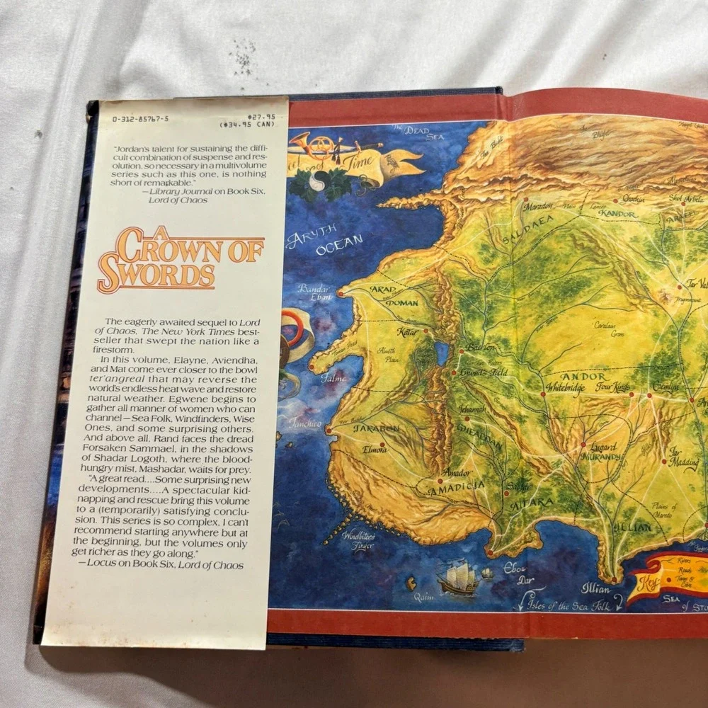 Tor A Crown of Swords Robert Jordan Wheel of Time Book 7 First Edition Hardcover